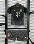 2025/2026 Bayern Munchen Goalkeeper Football Shirt Kids