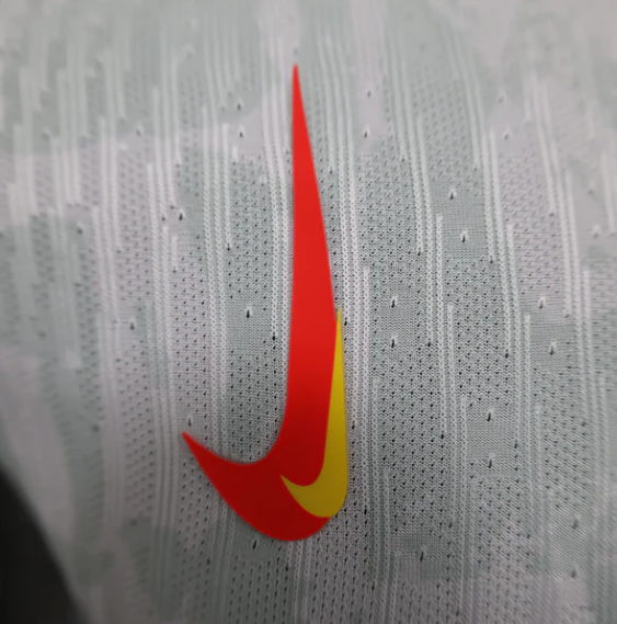Liverpool 24-25 Away Stadium Jersey - Player Version
